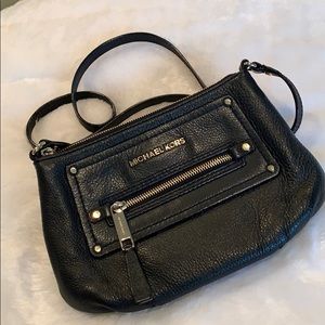 michael kors crossbody